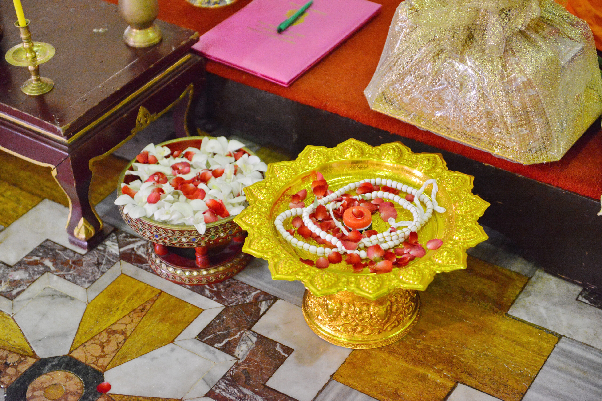 PHOTOS bangkok temple buddhist blessing package gabbriela aldene 08