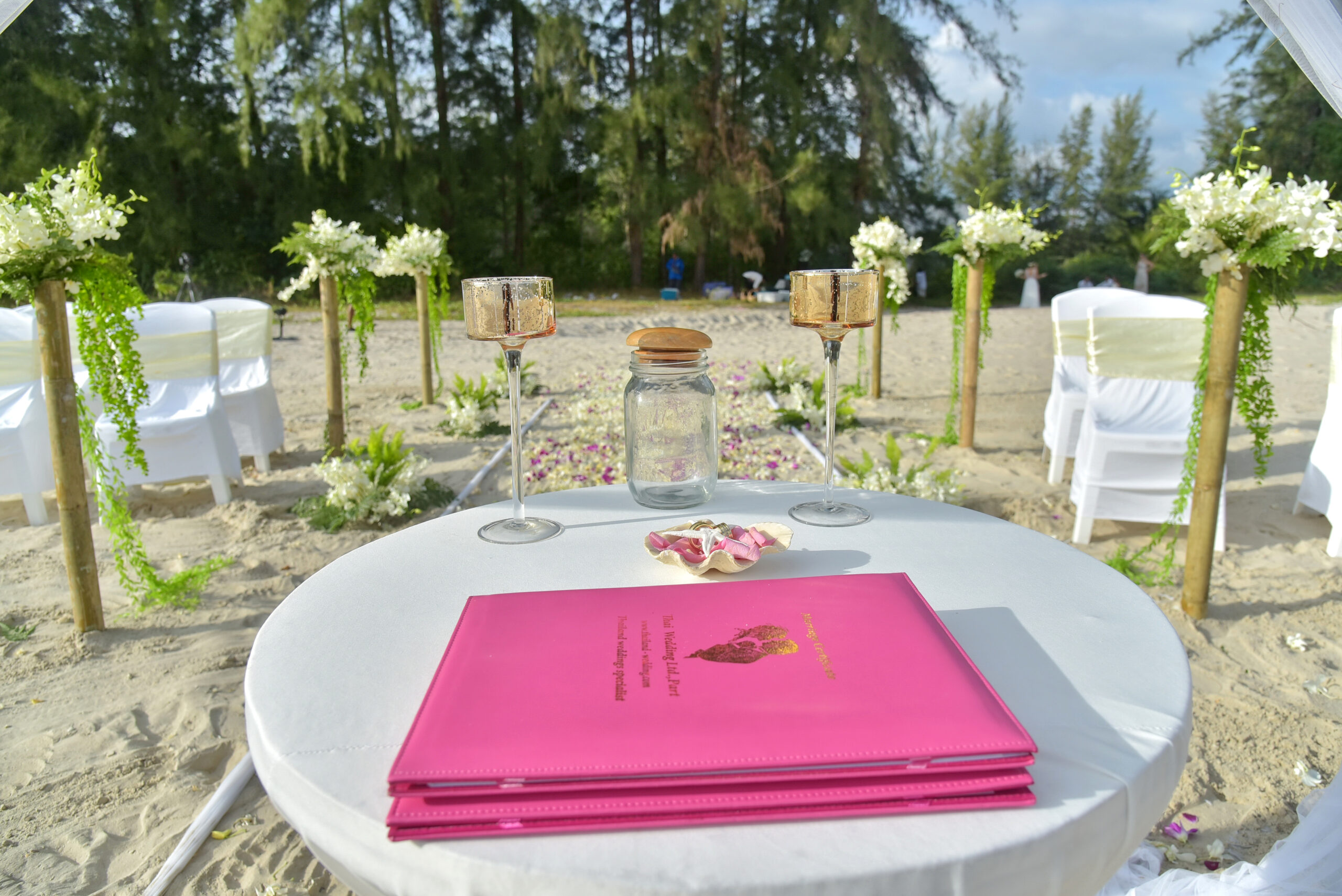 PHOTOS krabi beach wedding ceremony package carla alex 09